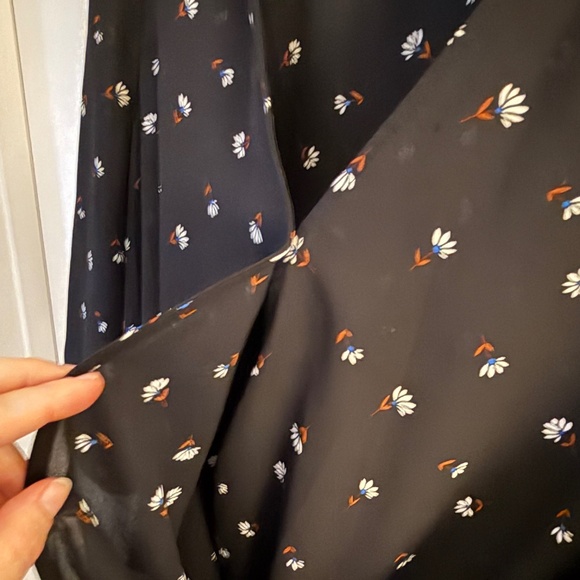 Black top by All in Favor, size Large - Picture 7 of 13